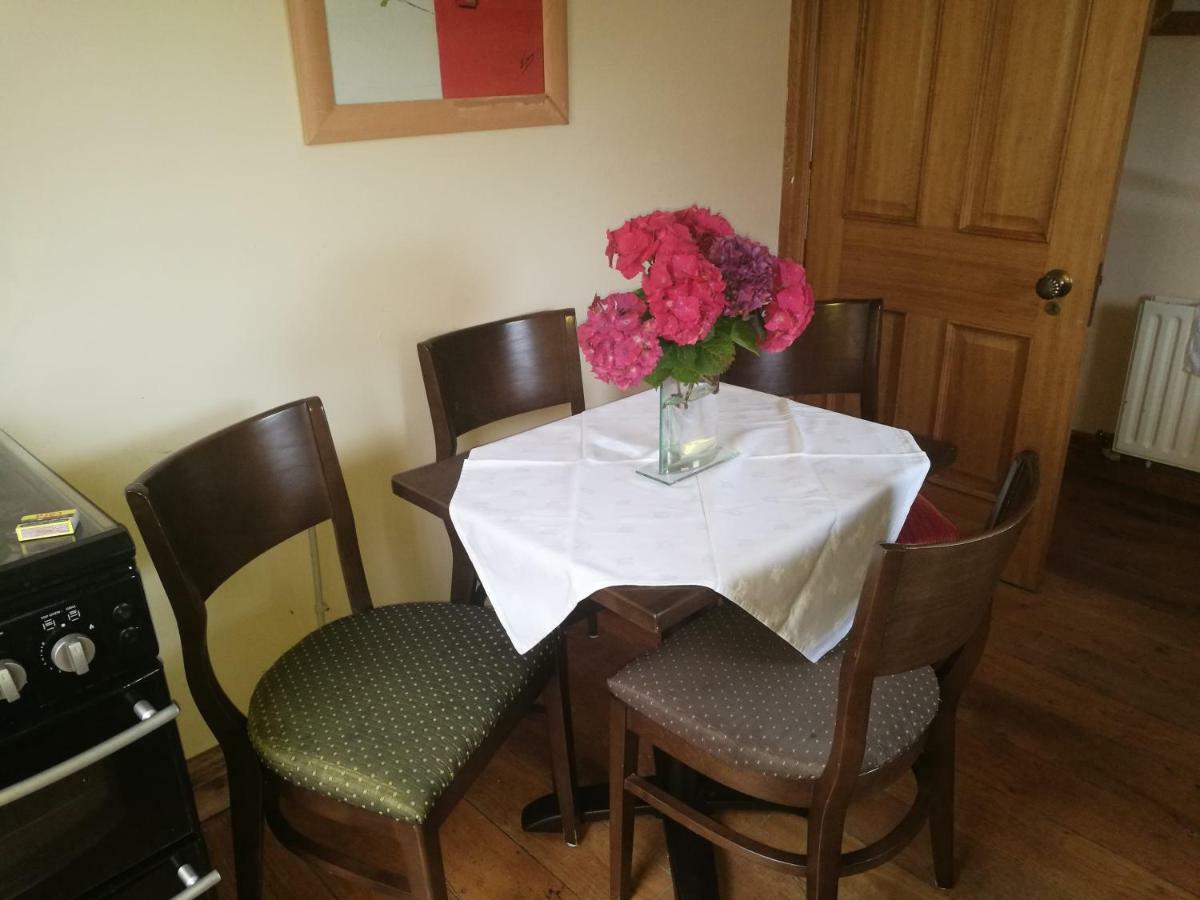 バリシャノン Assaroe House Bed & Breakfast エクステリア 写真