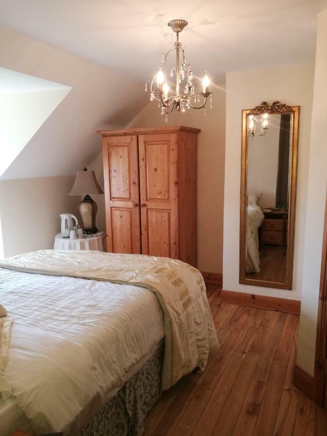 バリシャノン Assaroe House Bed & Breakfast エクステリア 写真
